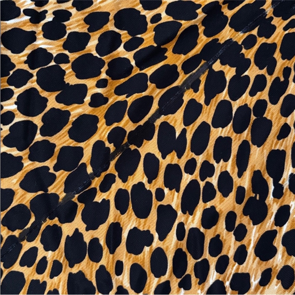 Dolce & Gabbana Vintage Leopard Print Midi Skirt - Picture 4 of 5